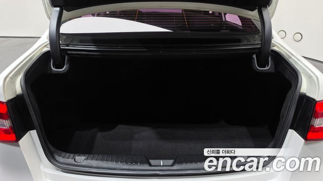 Kia K7 2013 — photo 28