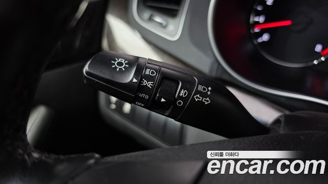 Kia K7 2013 — photo 31