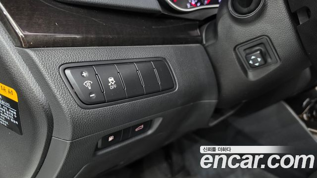 Kia K7 2013 — photo 35