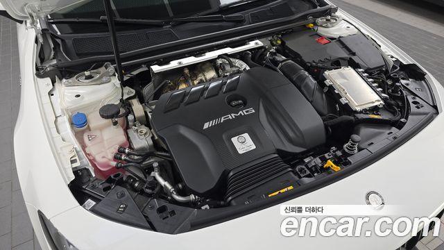 Mercedes-Benz CLA-Class 2025 — photo 6