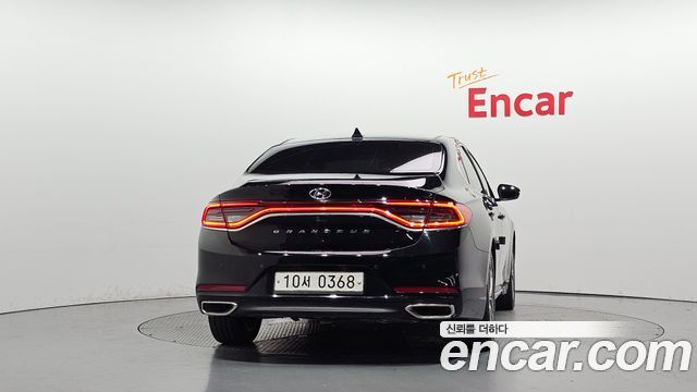 Hyundai Grandeur 2017 — photo 4