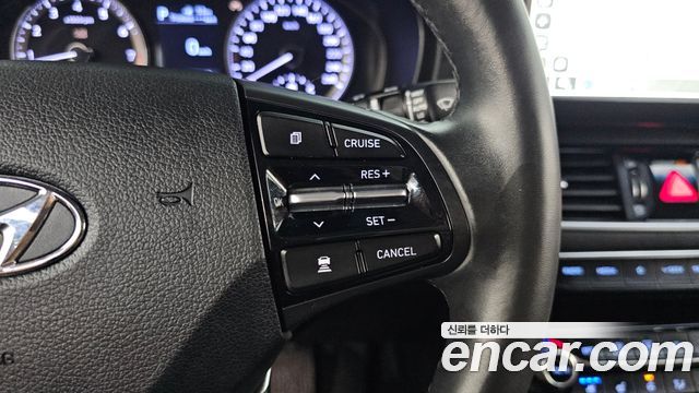 Hyundai Grandeur 2017 — photo 25