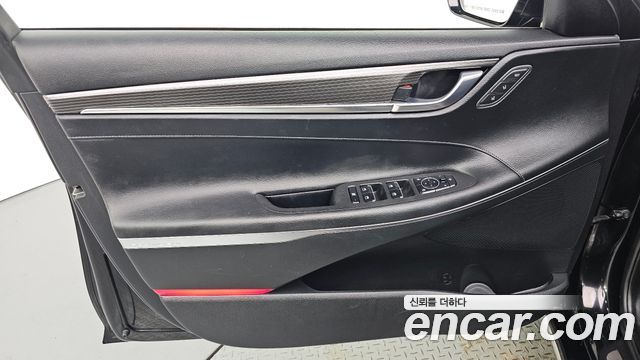 Hyundai Grandeur 2017 — photo 14