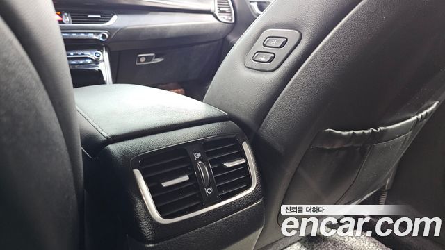Hyundai Grandeur 2017 — photo 30