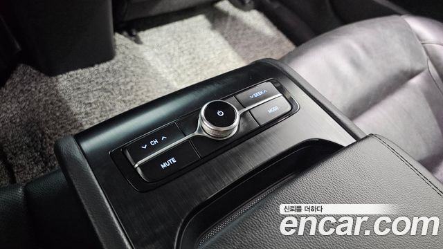 Hyundai Grandeur 2017 — photo 31