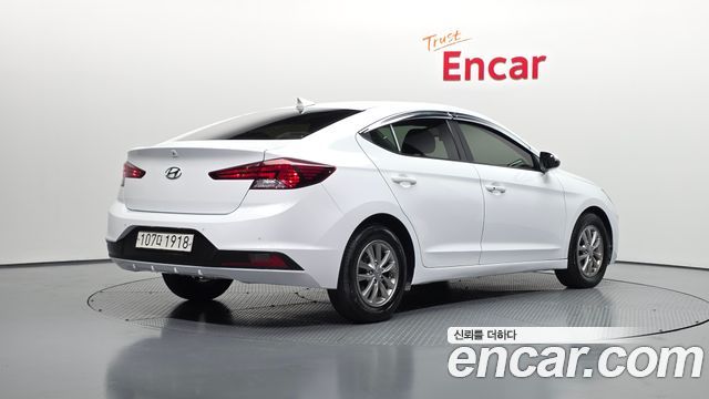 Hyundai AVANTE 2020 — photo 2