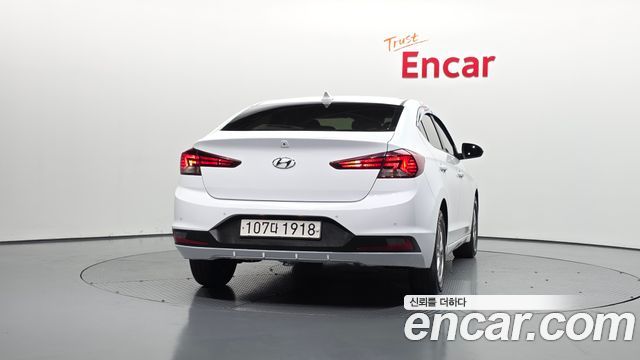 Hyundai AVANTE 2020 — photo 4