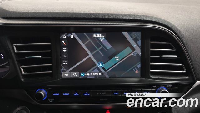 Hyundai AVANTE 2020 — photo 14