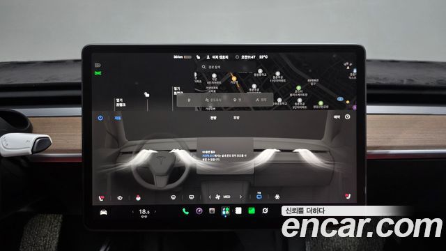 Tesla Model Y 2022 — photo 27