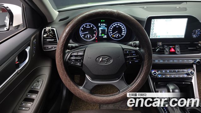 Hyundai Grandeur 2019 — photo 19