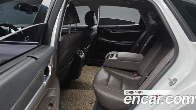 Hyundai Grandeur 2019 — photo 16