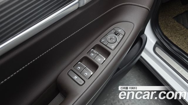 Hyundai Grandeur 2019 — photo 39