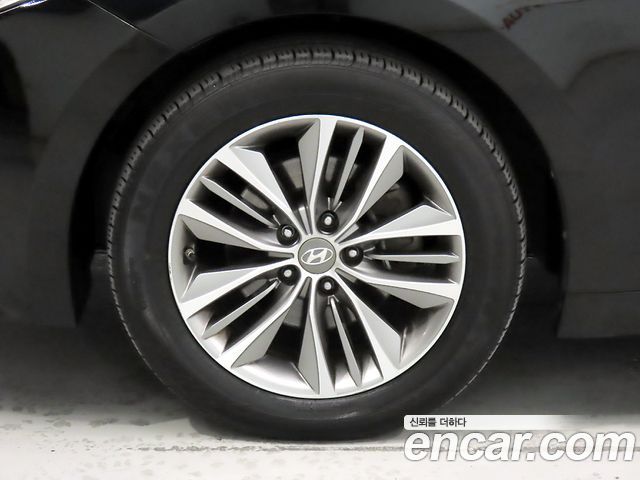 Hyundai Grandeur 2016 — photo 5