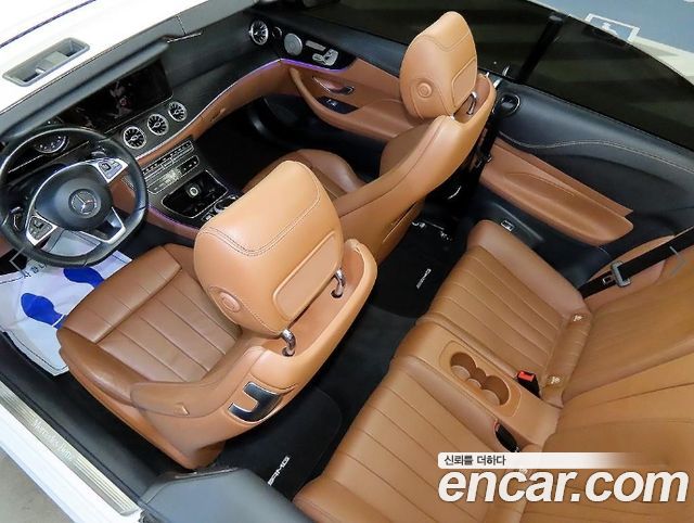 Mercedes-Benz E-Class 2018 — photo 10