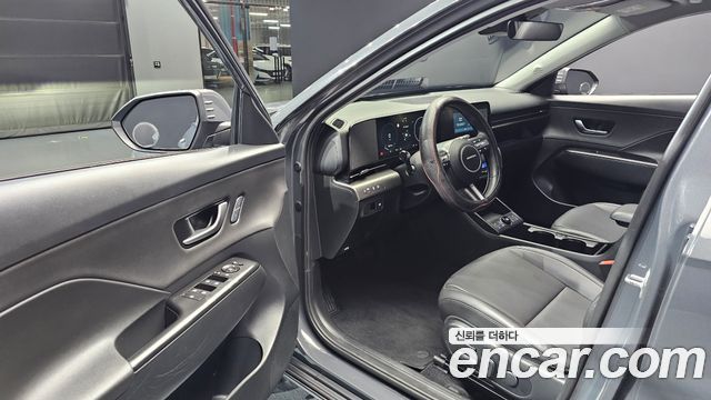 Hyundai Kona 2023 — photo 13
