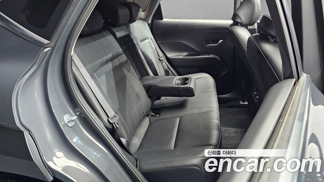 Hyundai Kona 2023 — photo 17