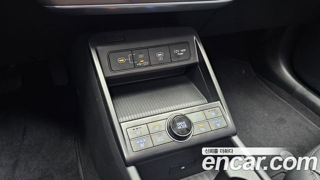 Hyundai Kona 2023 — photo 24
