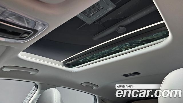 Hyundai Kona 2023 — photo 28