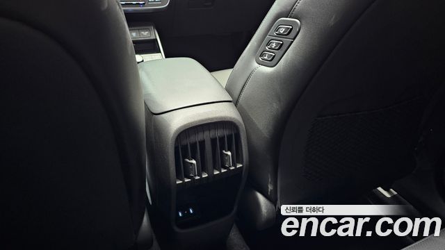 Hyundai Kona 2023 — photo 30