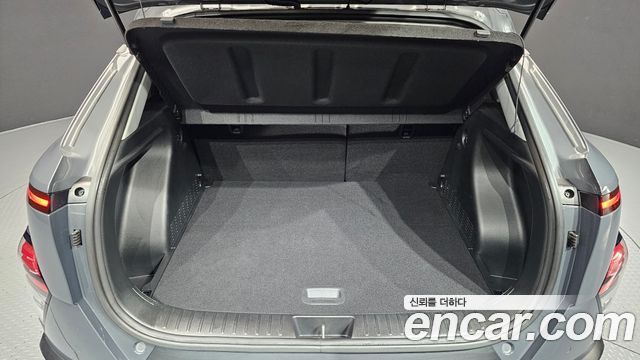Hyundai Kona 2023 — photo 31