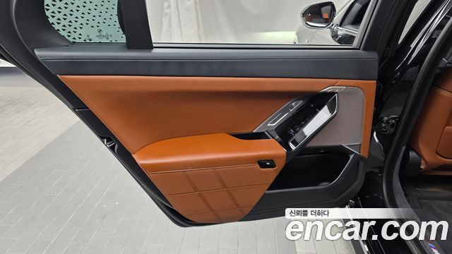 BMW 7-Series 2024 — photo 15