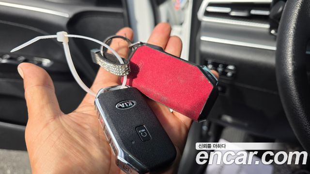 Kia K5 2020 — photo 9