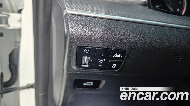 Kia K5 2020 — photo 11