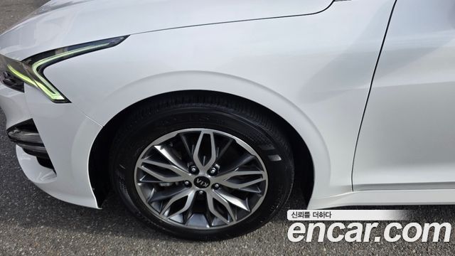 Kia K5 2020 — photo 12