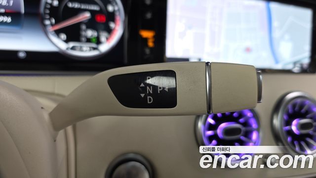 Mercedes-Benz S-Class 2016 — photo 9