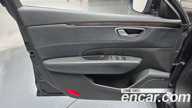 Renault Korea SM6 2017 — photo 14