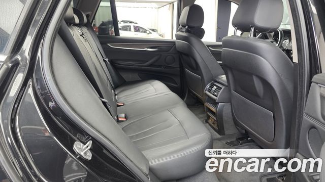 BMW X5 2016 — photo 12