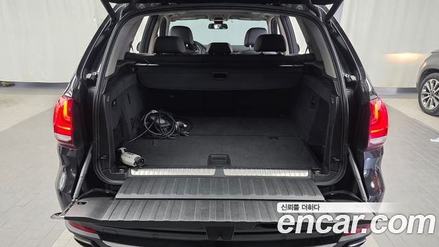 BMW X5 2016 — photo 20
