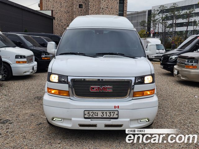 GMC Savana 2020 — photo 3