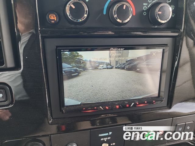 GMC Savana 2020 — photo 14
