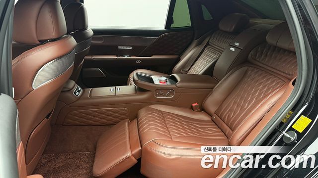 Genesis G90 2022 — photo 13