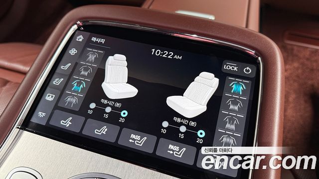 Genesis G90 2022 — photo 16