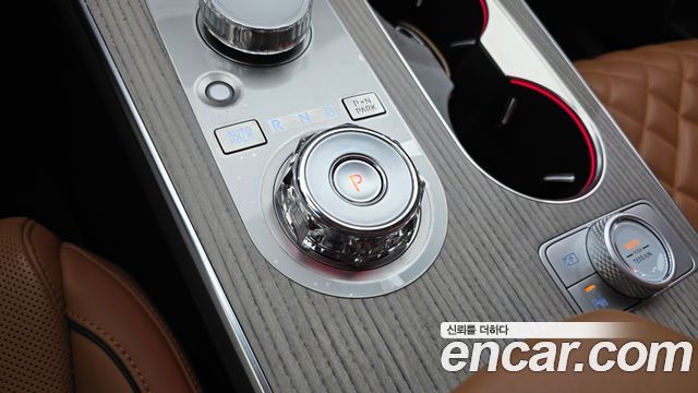 Genesis GV80 2025 — photo 9