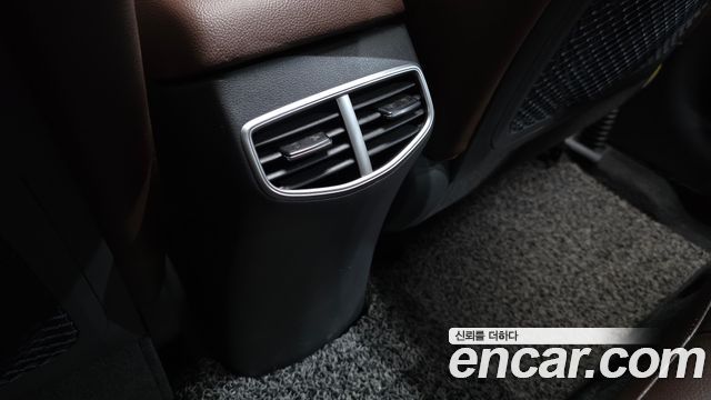 Hyundai Ioniq 2020 — photo 32