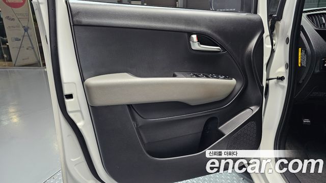 Kia RAY 2023 — photo 14