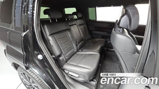 Hyundai Santafe 2024 — photo 17