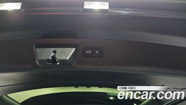Hyundai Santafe 2024 — photo 36