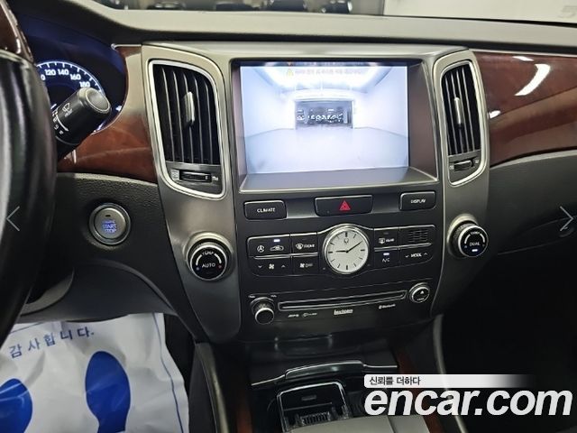Hyundai Equus 2012 — photo 10