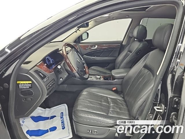 Hyundai Equus 2012 — photo 11