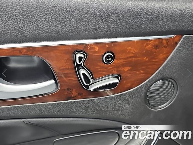 Hyundai Equus 2012 — photo 14