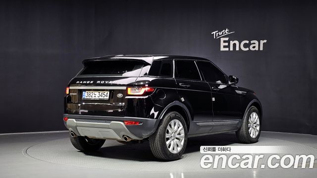 Land Rover Range Rover Evoque 2018 — photo 2