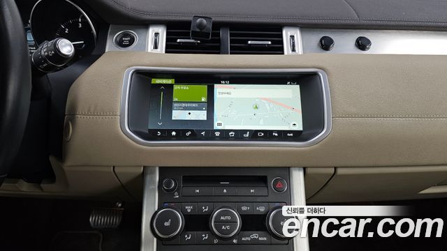Land Rover Range Rover Evoque 2018 — photo 20