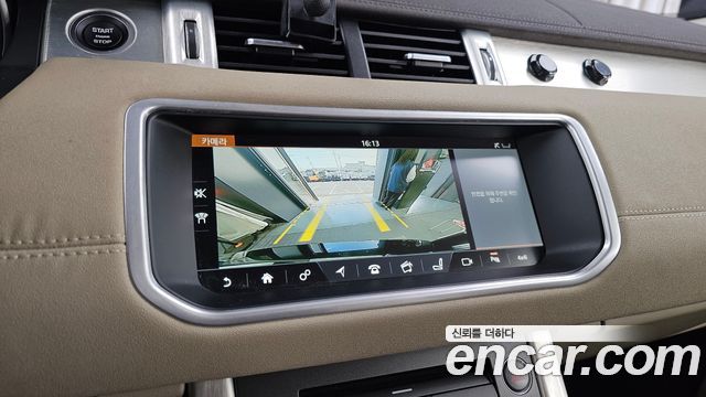 Land Rover Range Rover Evoque 2018 — photo 21
