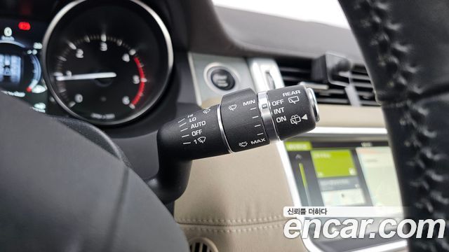 Land Rover Range Rover Evoque 2018 — photo 25