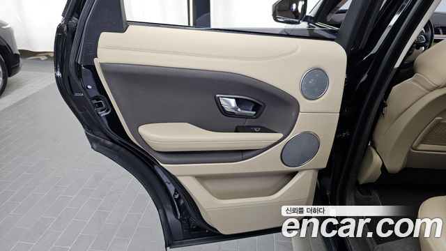 Land Rover Range Rover Evoque 2018 — photo 15