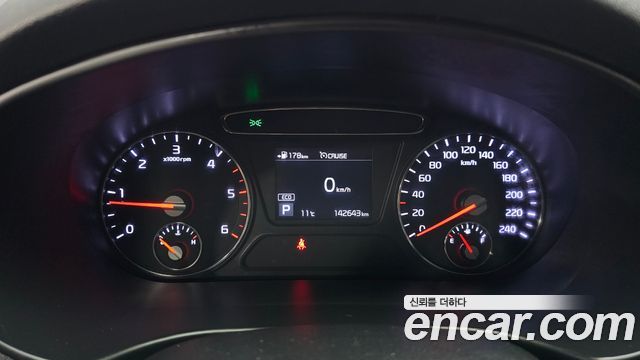 Kia Sorento 2019 — photo 11